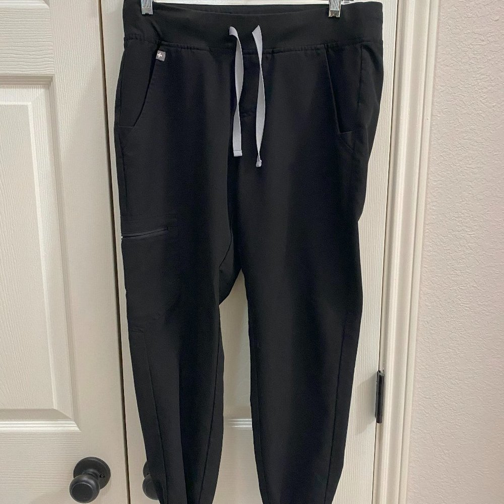 FIGS - Zamora Jogger Scrub Pants, Black, Small petite